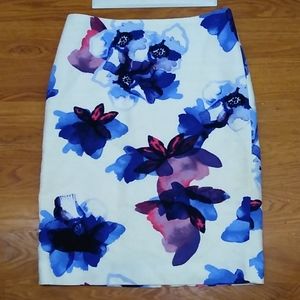 BANANA REPUBLIC FLORAL HAWAIIAN PENCIL SKIRT SZ 4